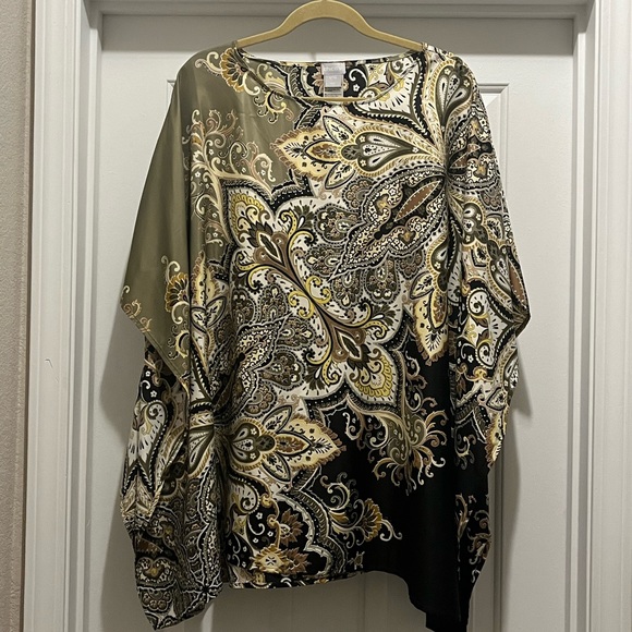 Chicos poncho. New with tags. Large/XLarge. Olive green, gold and black pattern - Picture 1 of 3